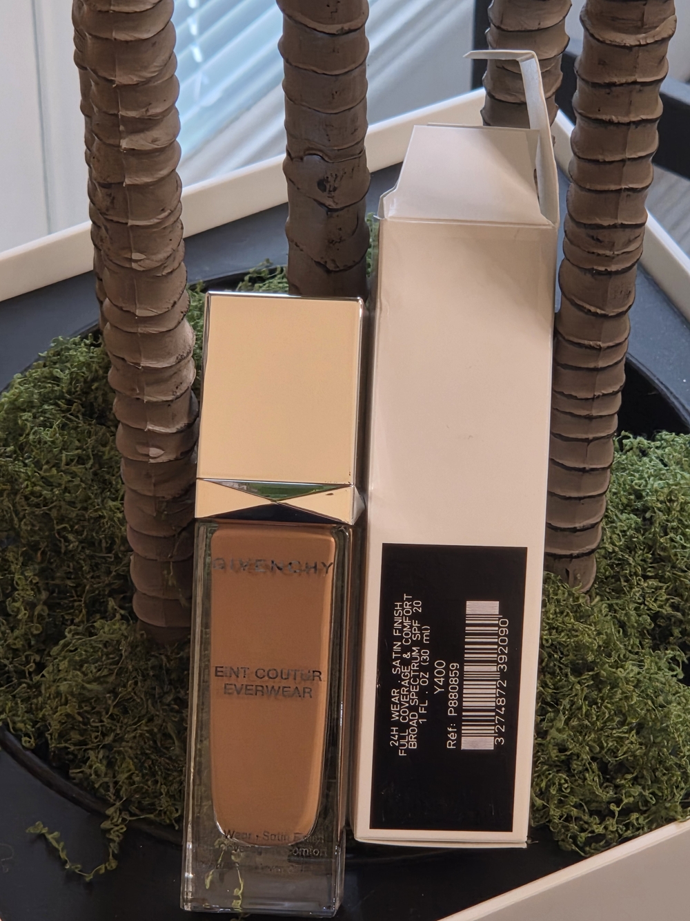 Givenchy Teint Couture Everwear Foundation Y400 Full Coverage Satin SPF 20 1 oz